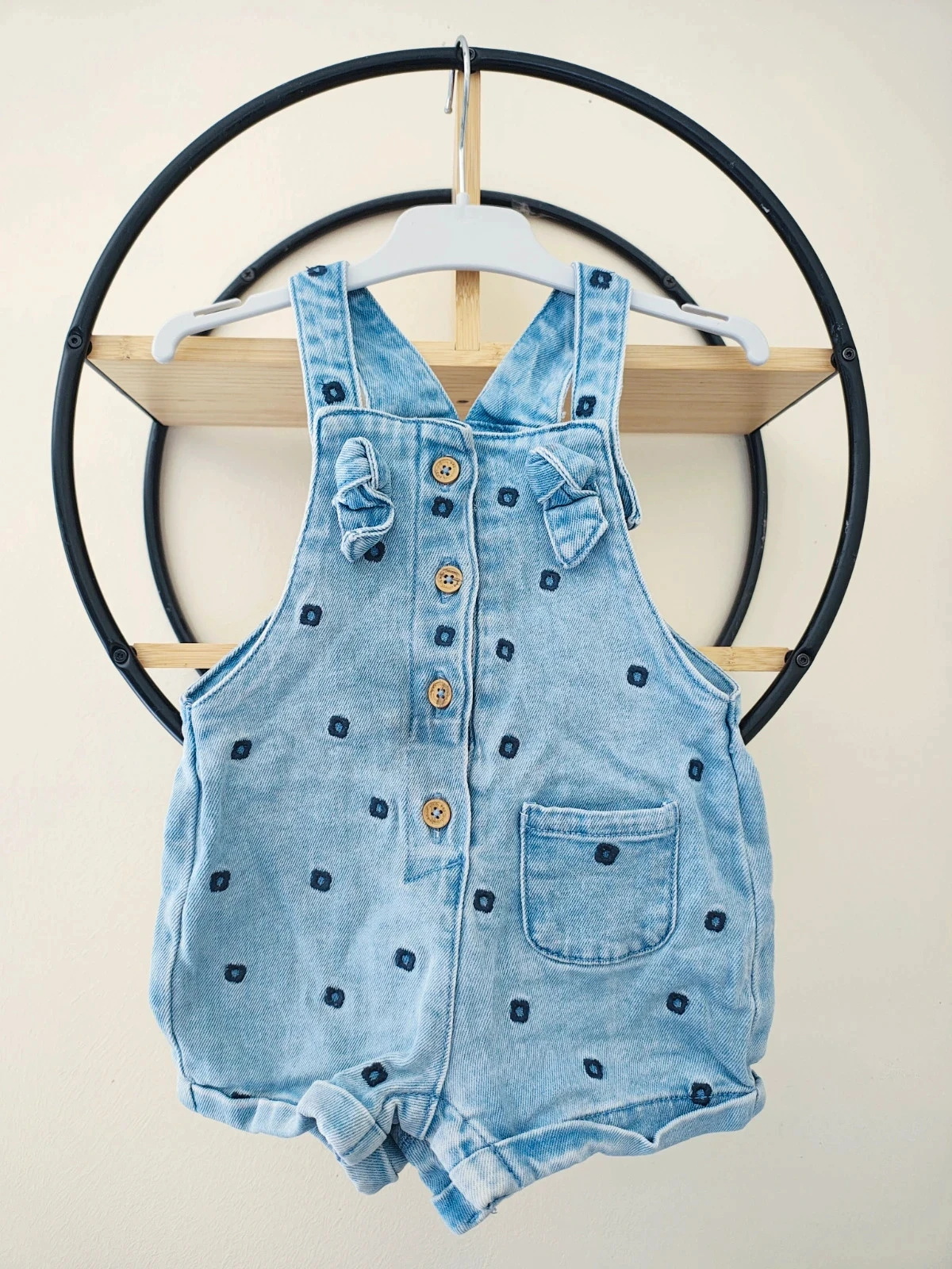 23 24 mois 2 ans salopette short en jean brodé tape a l'oeil 86 cm